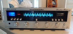 Vintage Marantz Model 2220B Stereo Receiver with Owner&rsquo;s Manual in Exc Condition