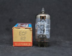 Telefunken ECF82 (2) NOS