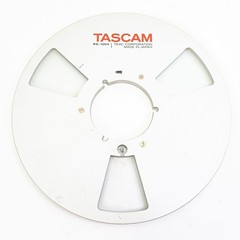 Tascam RE-1004 1/4&Prime; Metal Tape Reel (Empty) (Used)