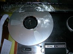 TWO BRAND NEW (MINT) 10.5&Prime; REEL TO REEL TAPE DECK HUB ADAPTER SPACER DISCS