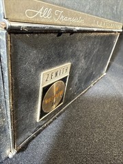 VINTAGE ZENITH ROYAL 3000-1 TRANS-OCEANIC TRANSISTOR RADIO For Parts