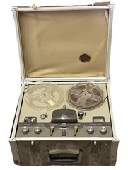 Vintage Ampex A-122 Tube Tape Reel To Reel Recorder POWERS ON