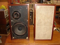 Vintage Pair of Acoustic Research AR-4X Speakers – Tested