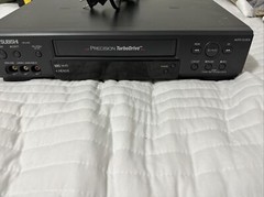 Mitsubishi HS-U590 Hi-Fi 4-Head VHS Video Cassette Recorder VCR EB-6678
