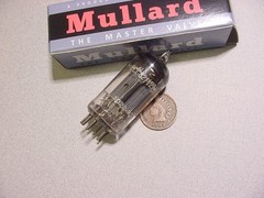 MULLARD MITCHAM 12AU7 ECC82 TUBE (UK-made, 1958 K61-series TESTED STRONG)
