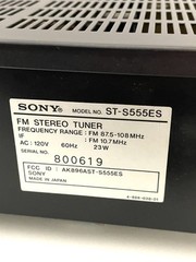 Vintage Sony ST-S555ES FM Stereo Tuner Programable – Unit ONLY – No Cables