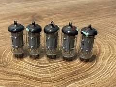 NOS FIVE TUNGSRAM EF86 = 6CF8 PENTODE VACUUM AUDIO VINTAGE HUNGARY OUTPUT TUBES