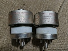 (2) Vintage Eimac 7203 / 4CX250B Ceramic Power Tetrode Tube Complete
