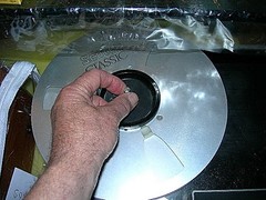TWO BRAND NEW (MINT) 10.5&Prime; REEL TO REEL TAPE DECK HUB ADAPTER SPACER DISCS