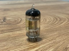 ONE TUNGSRAM ECC83 / 12AX7 SILVER PLATE DOUBLE TRIODES VACUUM AUDIO RADIO TUBE