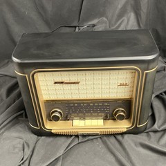 Grundig Classic 960 AM/FM Shortwave Radio Hi-Fi Sound w/ AUX anniversary edition
