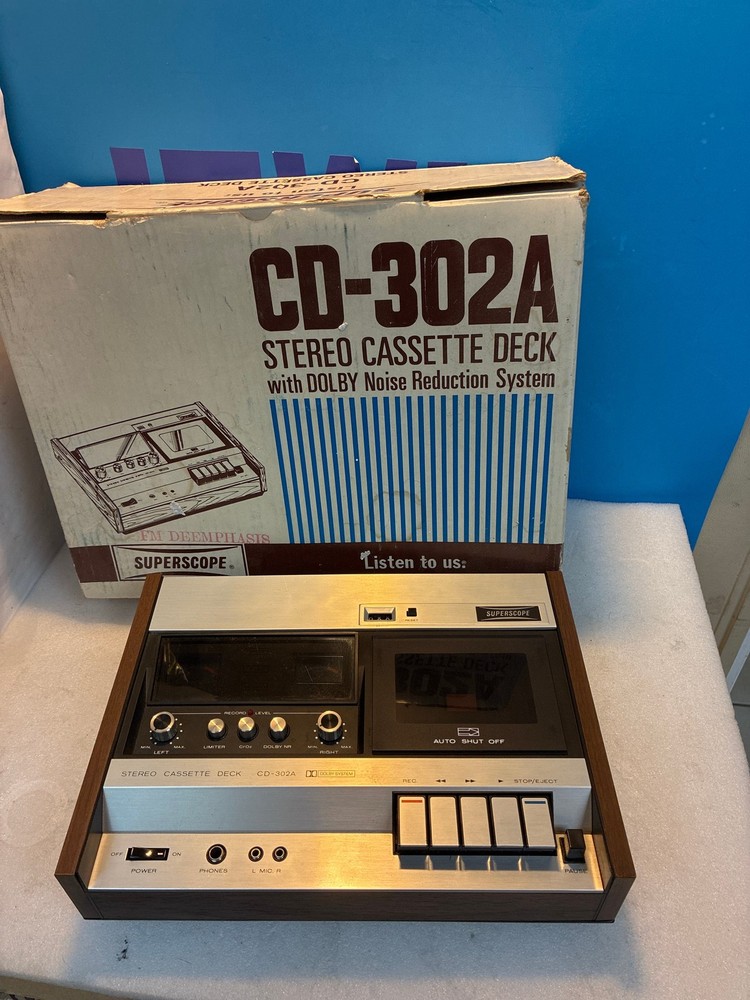 🔥 Superscope CD-302A Stereo Cassette Deck with Dolby NR Wood-Grain Panels