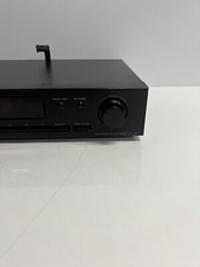 Sony ST-JX311 Quartz Lock 30-Preset FM Stereo/AM-FM Tuner