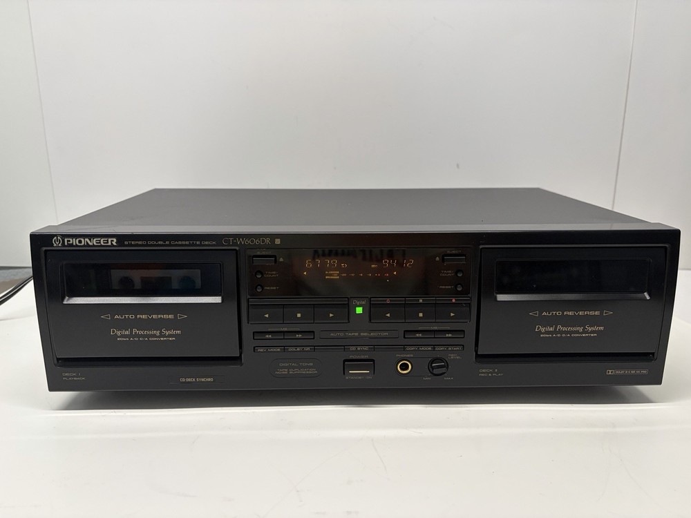 Pioneer CT-W606DR Double Cassette Deck Dual Tape Player Recorder Tested Works
