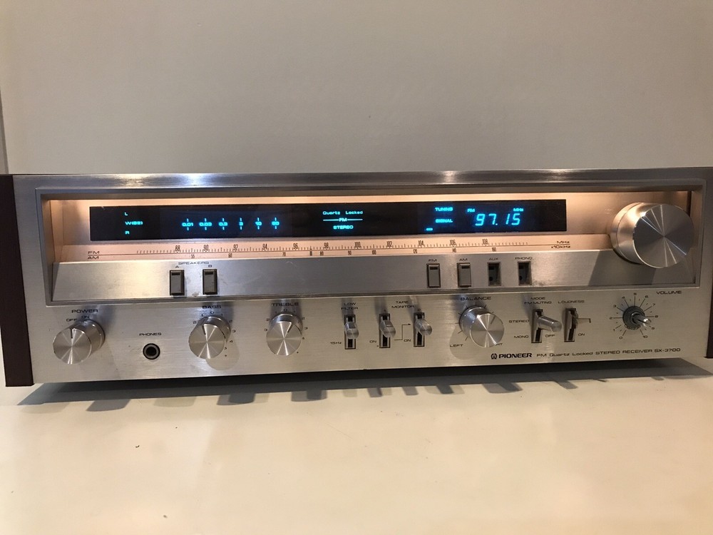 Vintage Pioneer SX-3700 AM FM Stereo Receiver – Works Missing Buttons!