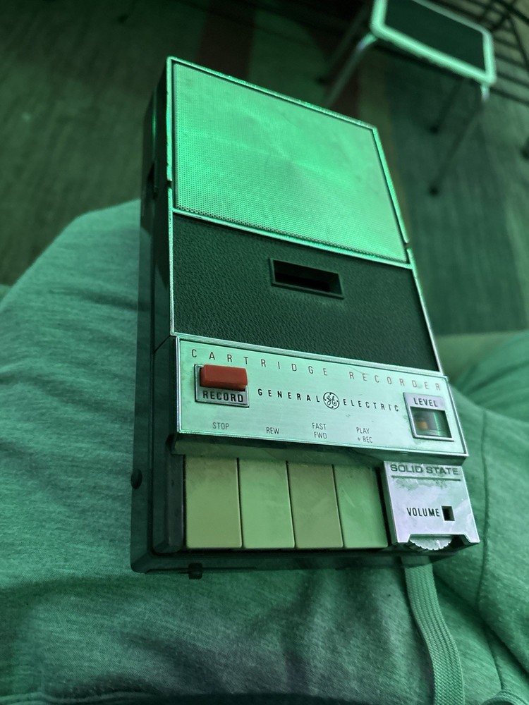 General Electric M 8300 B Recorder