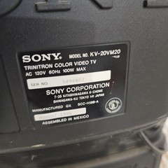 Sony Trinitron KV-20VM20 20&Prime; CRT TV/VCR Combo Retro Gaming Television Tested!