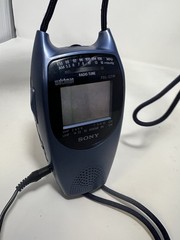 Sony Watchman FDL-221R 2.2 Color LCD TV Combo AM/FM Radio Tested Works (BLUE)