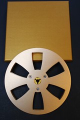 NEW ANALOG AUDIO 7&Prime; X 1/4&Prime;, 6 WINDOW ALUMINUM TAPE REEL-GOLD-AKAI TEAC PIONEER