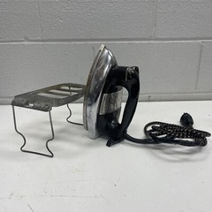 ORIGINAL VINTAGE RETRO Metal Australia General Electric Iron Mancave