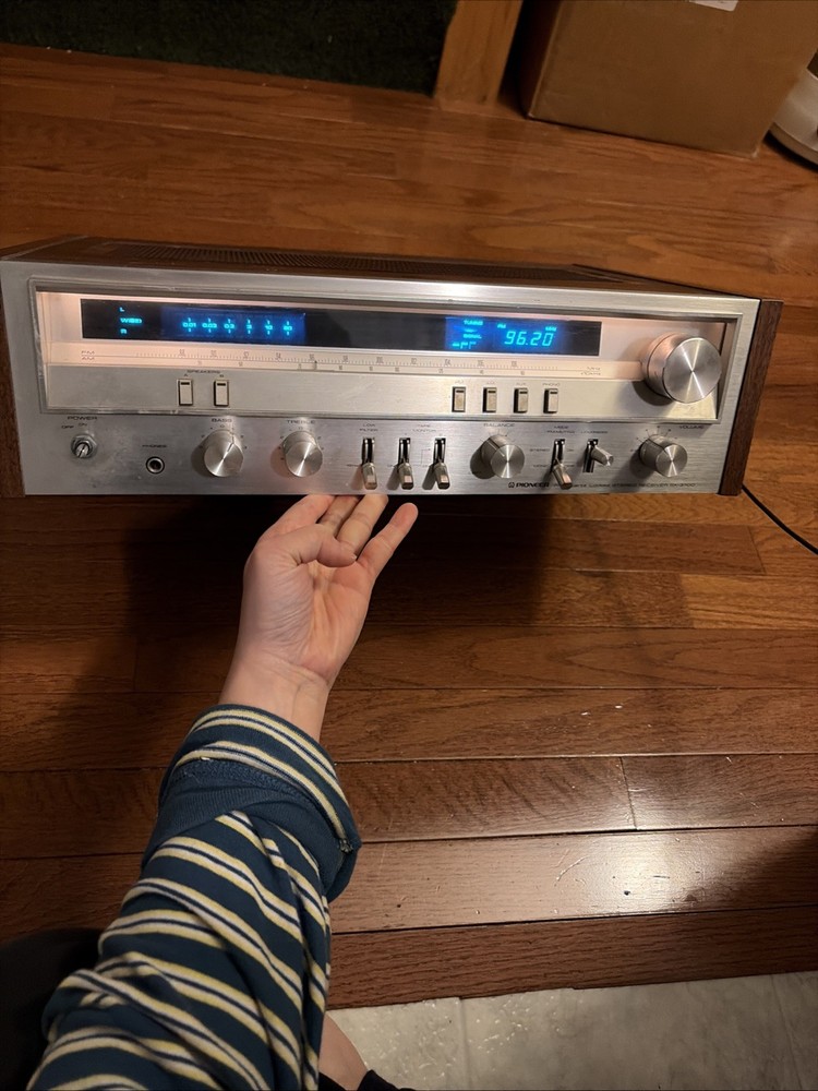 Pioneer SX-3700 AM/FM Stereo Phone Woodgrain Receiver VTG