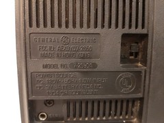 Vintage 1981 General Electric GE 7-2650A Portable AM/FM Radio 2-Way Power WORKS!