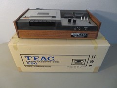 Vintage Teac 250 Stereo Cassette Deck Recorder For Parts or Repair Not Working