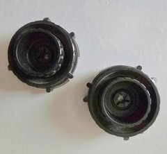 Akai GX 747, 646, 650, 635, 636, 630, 625, 620 10.5&Prime; Reel Hub NAB Adapter Pair