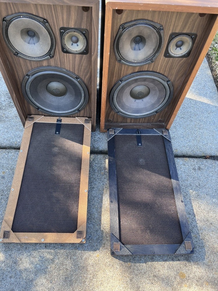 PIONEER CS-66G SPEAKERS 8 Ohms and 40 W Rare Vintage Speakers