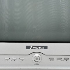 Emerson ETV1501PF 15&Prime; CRT Television Retro Gaming Tested Working