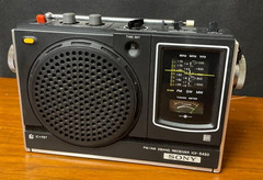 SONY ICF-5450 Skysensor FM/AM/SW 3-Band Radio Receiver Vintage 1974 Japan