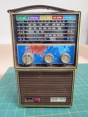Vintage Gran Prix Multi-Band World Radio – AM/FM/SW/Air/PB/WB – for Repair