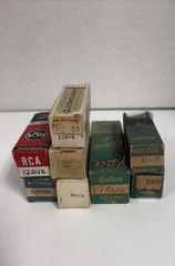 Lot of 8 – Vacuum Tubes RCA Sylvania Kentron 12AV6 50C5 19AU4 12CA5 6AN8A