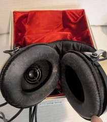 Pioneer SE-30A Stereo Headphones & Case Japan – Tested & Extra Jack adapter!
