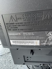 Magnavox MSD513E 13&Prime; CRT TV Silver Built-in DVD Player Headphone Jack 2004