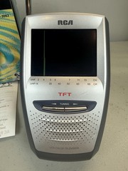 RCA Handheld 3&Prime; LCD Pocket Color TV UHF/VHF Model TFT- 16-3062- Tested