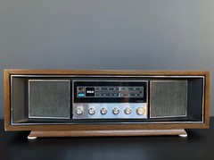 RCA Solid State AM FM Stereo Radio RLC75W Walnut with Added Speakers
