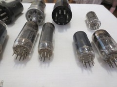 Lot Of 28 Mixed Vacuum Tubes GE, RCA, GM, Zenitn, & more