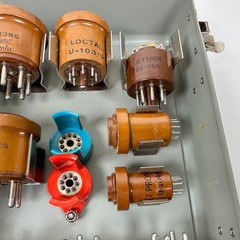 Vector USN Navy Ship Military Radio Vacuum Tube Socket Adapter Kit MX-1258/U USA