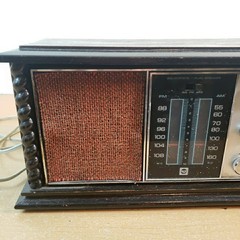Vintage 1960s RCA Japan 16&Prime; Solid State Wood AM FM Tabletop Radio Pecan WORKS