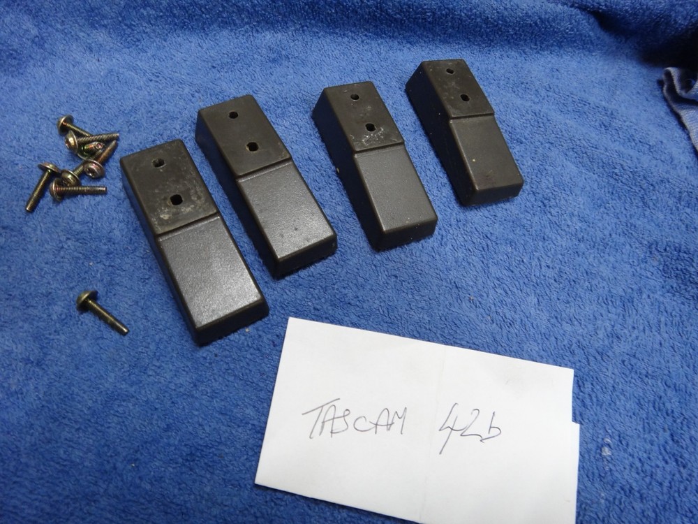 VINTAGE ORIGINAL TASCAM 42B FEET + SCREWS