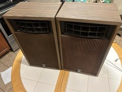 vintage WINTHROP KB3 20Watt 3-Way Speakers Air Suspension Bass JAPAN 70s VIDEO!!