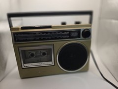1980s Vintage-Working-General Electric AM/FM Radio/Cassette Recorder, 3-5240D