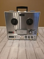 Vintage TEAC A-1600U Stereo Tape Deck Reel To Reel Recorder Player READ