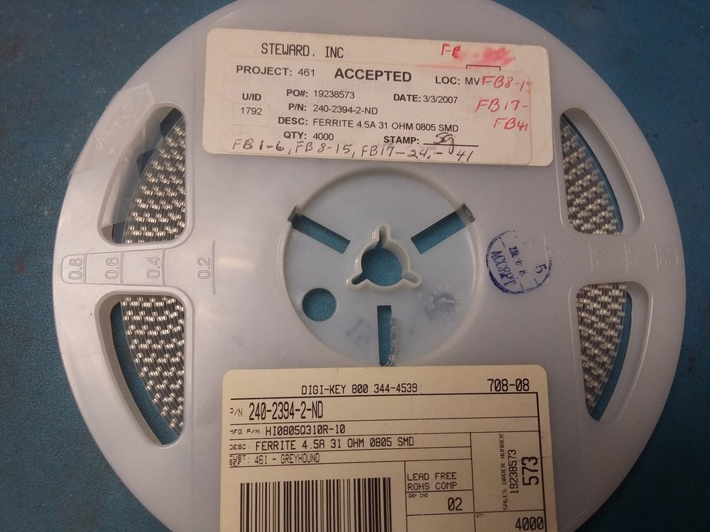 Reel of HI0805Q310R-10 , Ferrite Beed 4.5A 31 ohm 0805 SMD