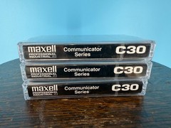 MAXELL COM-30 Professional 30 Minute Normal Bias Audio Cassette (3-Pack)