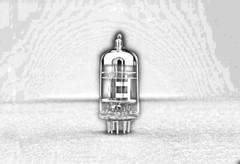 ECC81 12AT7 / Matched Pair / ShuGuang / Vacuum Tube / Amplifier / Original Box