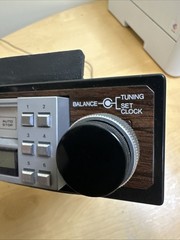 Vintage Realistic Model #12-1924A In Dash AM/FM Stereo Car Cassette