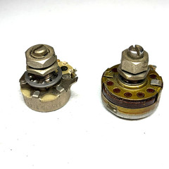 Ohmite Type AB CLU-5041 & CTS 521 100K Potentiometers Set of 2