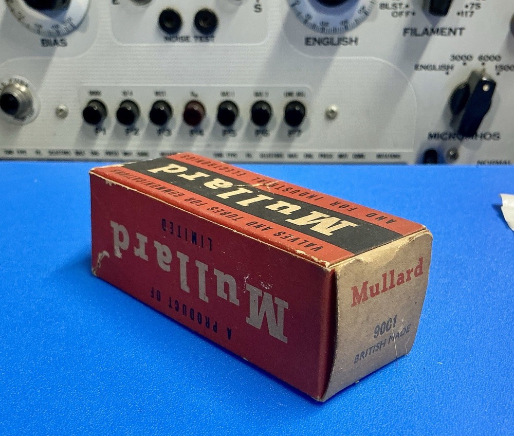 NOS NIB MULLARD 90C1 Vacuum Tube – New in box – Rare Box w/ warranty paper !